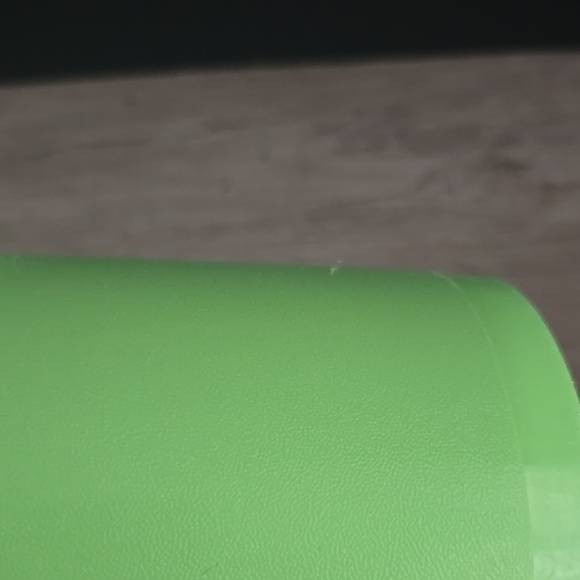 Vintage Green Tupperware Servalier Container with Lid 811 and 812 - Picture 5 of 10